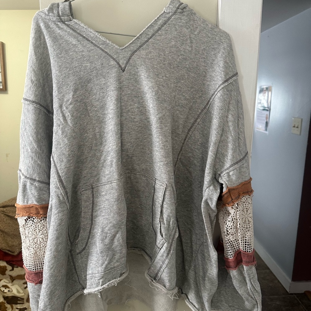 Maurices Light Sweatshirt